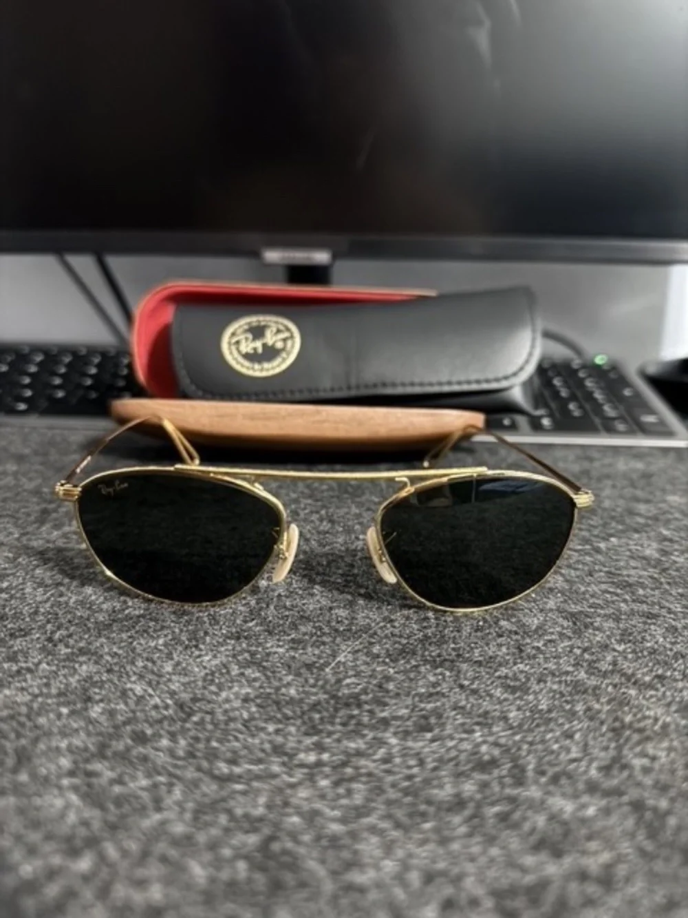 Ray-Ban USA NOS Vintage B&L Mod Aviator W2003 Etched Sunglasses - Pre-Owned